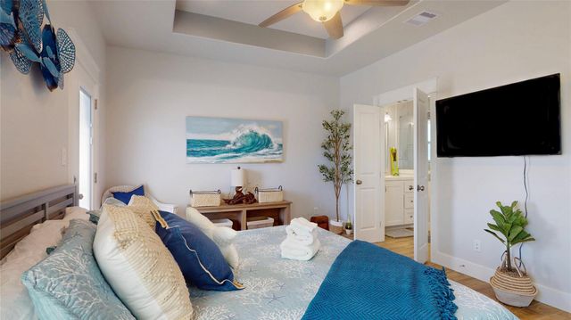 957 Alberdie Drive, Crystal Beach, TX 77650