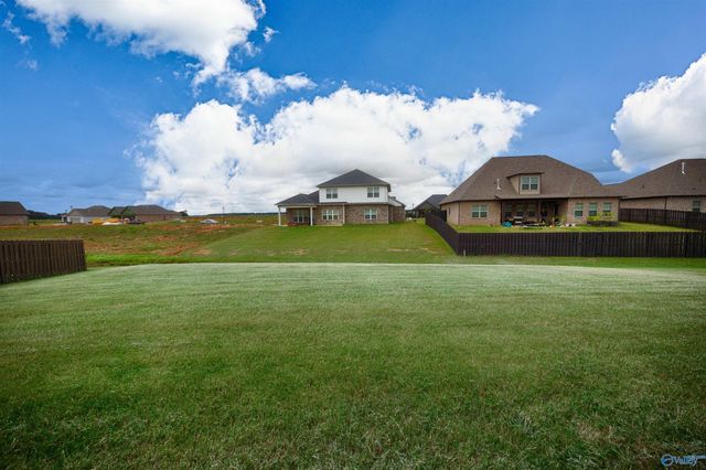 134 Heritage Lakes Boulevard, New Market, AL 35761