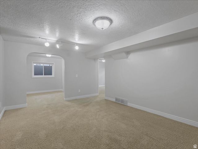 1105 N 1100 W, Farmington, UT 84025