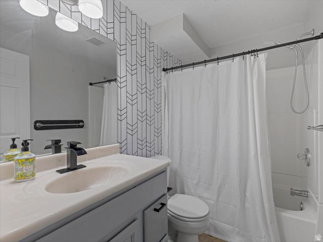 1105 N 1100 W, Farmington, UT 84025