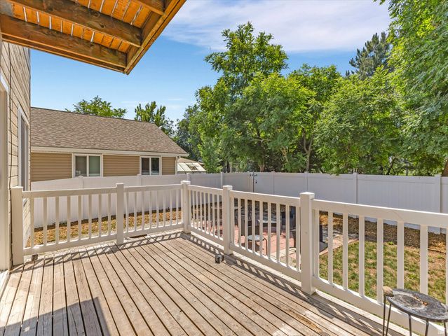 1105 N 1100 W, Farmington, UT 84025
