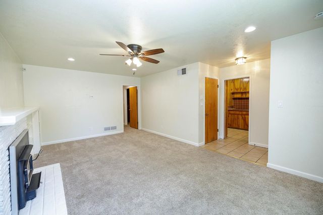 1618 Silkwood Dr, Modesto, CA 95350