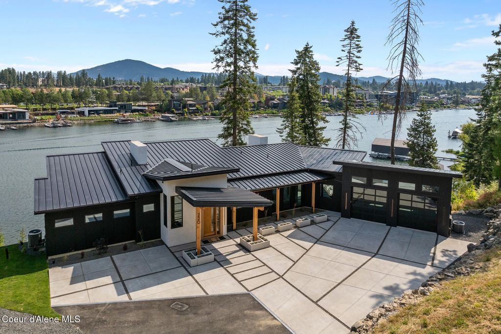 220 S Millview Lane, Coeur d'Alene, ID 83814