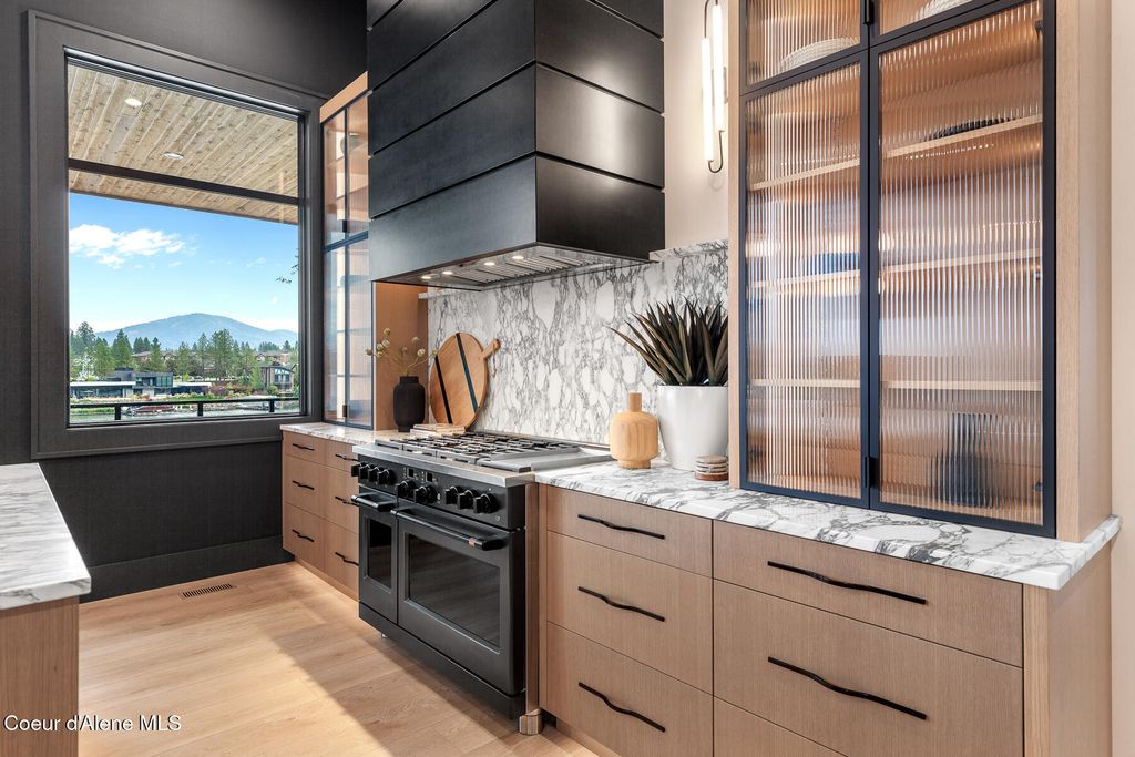 220 S Millview Lane, Coeur d'Alene, ID 83814 photo 16