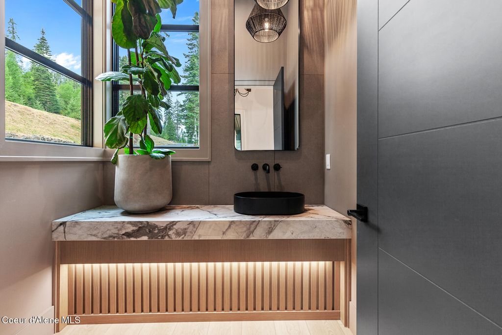 220 S Millview Lane, Coeur d'Alene, ID 83814 photo 21