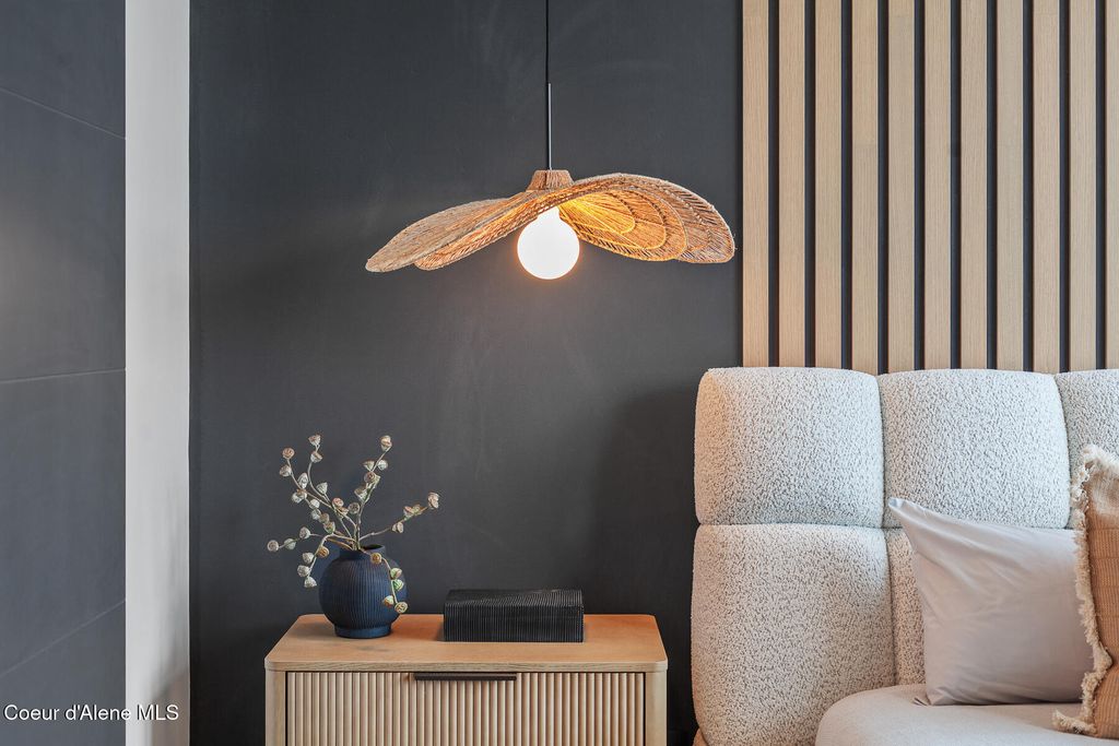 220 S Millview Lane, Coeur d'Alene, ID 83814 photo 24