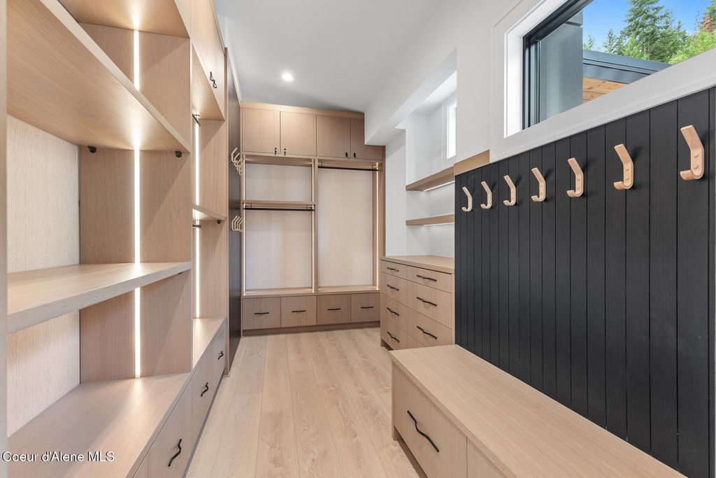 220 S Millview Lane, Coeur d'Alene, ID 83814 photo 30