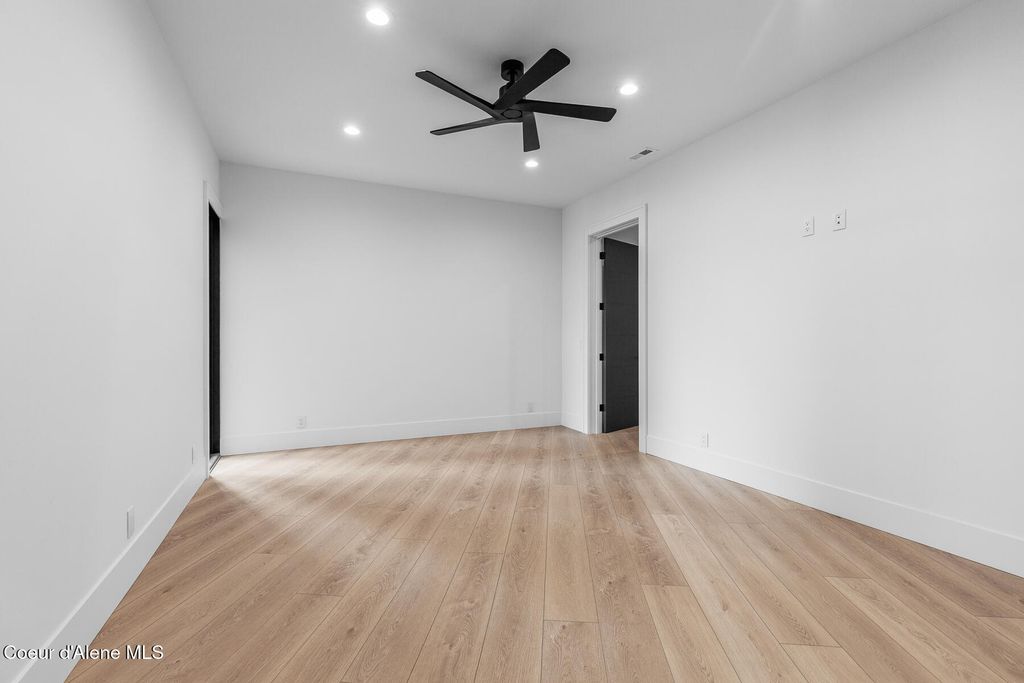 220 S Millview Lane, Coeur d'Alene, ID 83814 photo 54