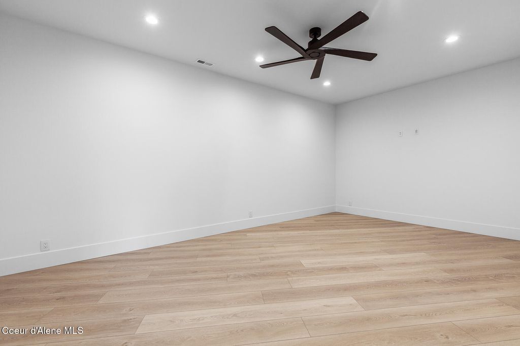 220 S Millview Lane, Coeur d'Alene, ID 83814 photo 55