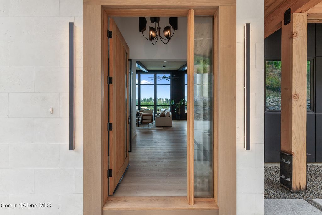 220 S Millview Lane, Coeur d'Alene, ID 83814 photo 6