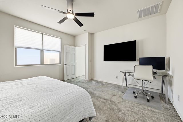 5724 W ENCINAS Lane, Phoenix, AZ 85043