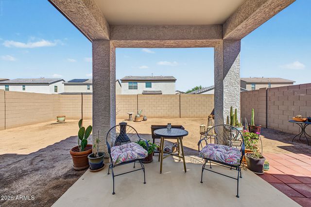5724 W ENCINAS Lane, Phoenix, AZ 85043