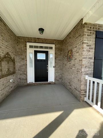 18223 Ebenezer Drive, Cornelius, NC 28031