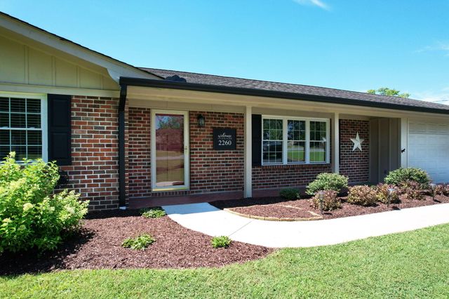 2260 Young Road SE, Cleveland, TN 37323