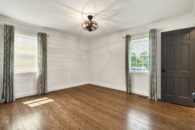 2260 Young Road SE, Cleveland, TN 37323