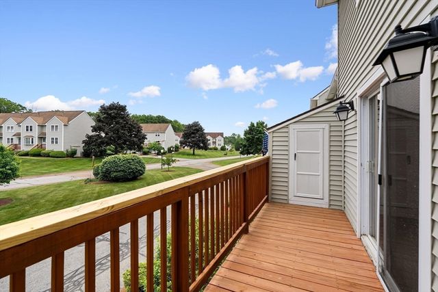 144 Patrick Rd 144, Tewksbury, MA 01876