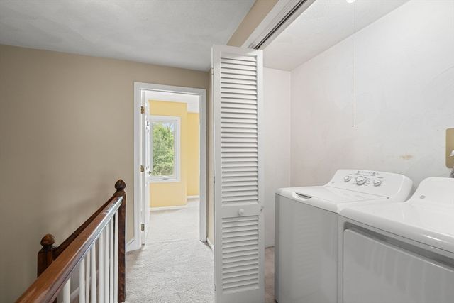 144 Patrick Rd 144, Tewksbury, MA 01876