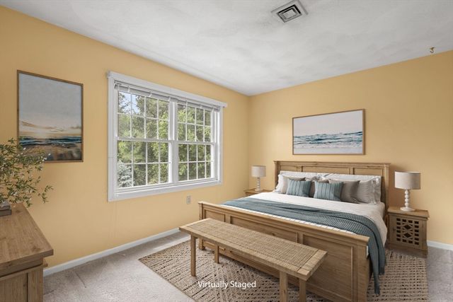 144 Patrick Rd 144, Tewksbury, MA 01876