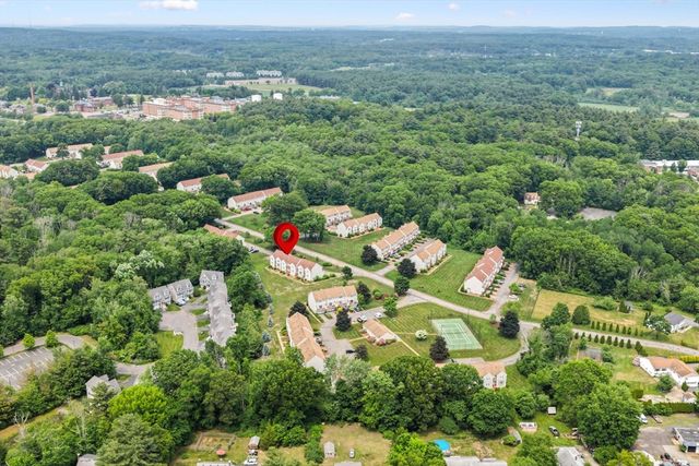 144 Patrick Rd 144, Tewksbury, MA 01876