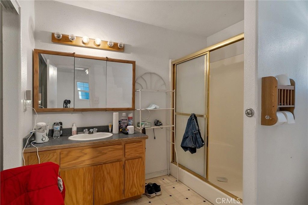 Image 18 of property listing at 1204 School Street, Richvale, CA 95974