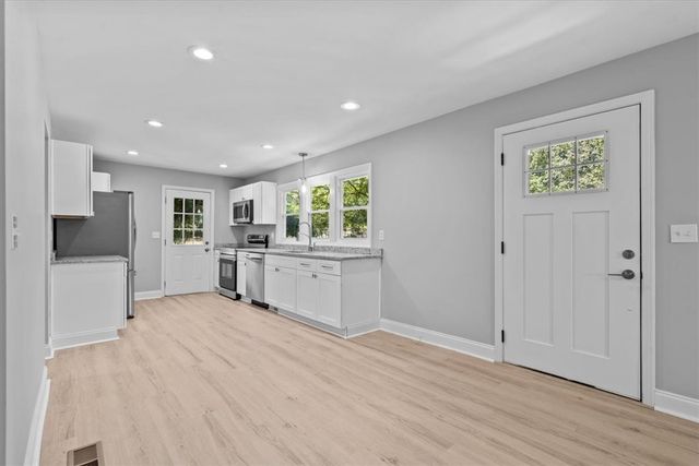 229 Morningside Heights Drive, Seneca, SC 29678