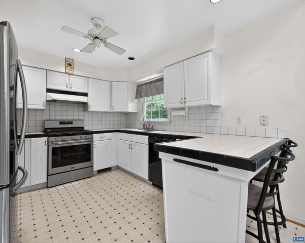 25 BUNKER BLVD, Palmyra, VA 22963