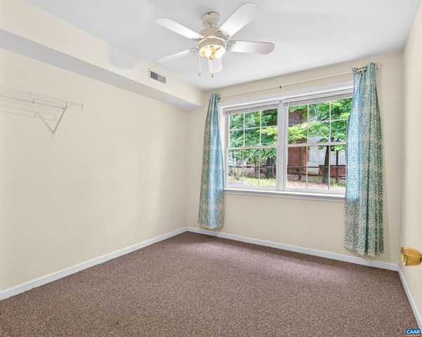 25 BUNKER BLVD, Palmyra, VA 22963