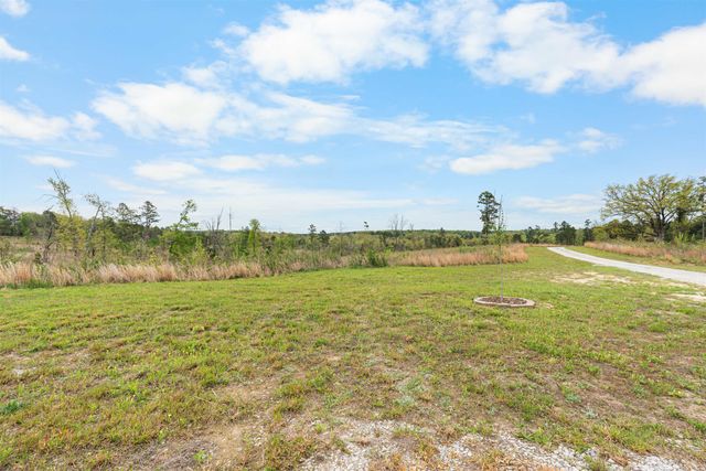 1881 E AR 56 Hwy, Violet Hill, AR 72584