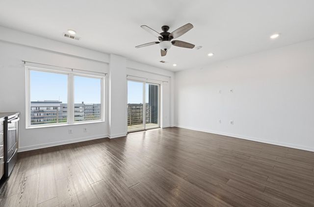 4361 S Congress Ave 526, Austin, TX 78745