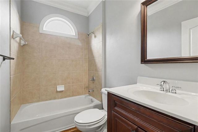 1762 Country Wood Drive, Hoschton, GA 30548