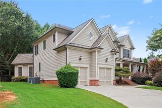 1762 Country Wood Drive, Hoschton, GA 30548