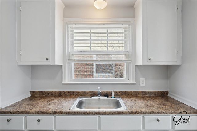 19931 Braile Street, Detroit, MI 48219