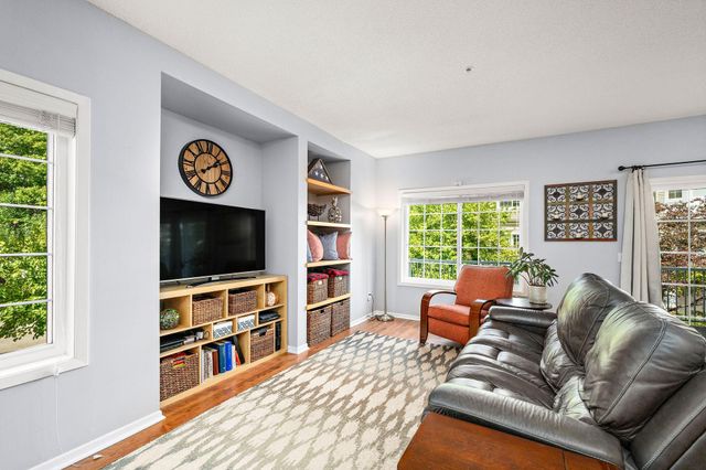758 Fairfield Circle, Minnetonka, MN 55305