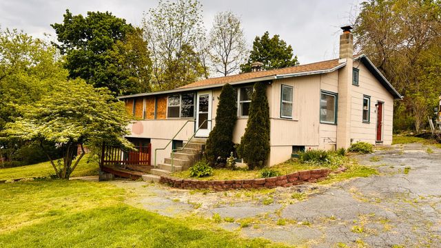 4 ELM ST, Lebanon, PA 17046