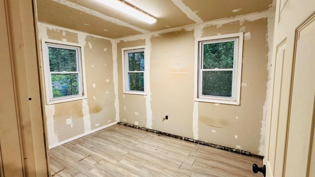 4 ELM ST, Lebanon, PA 17046
