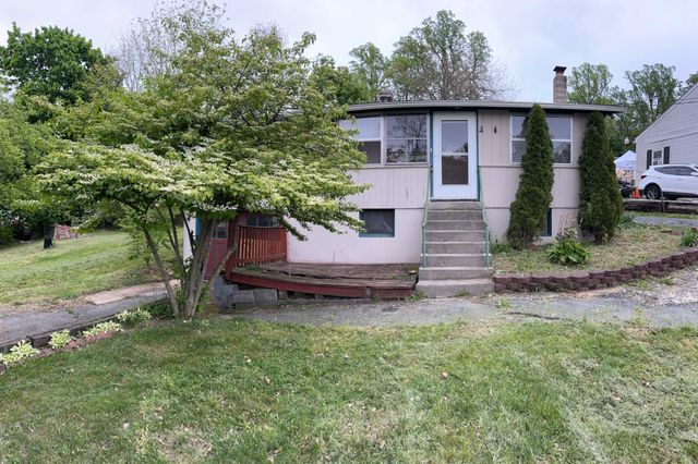 4 ELM ST, Lebanon, PA 17046