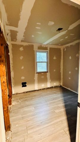 4 ELM ST, Lebanon, PA 17046