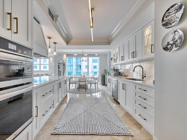 99 SE Mizner Boulevard Ph 35, Boca Raton, FL 33432