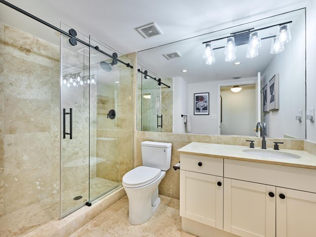 99 SE Mizner Boulevard Ph 35, Boca Raton, FL 33432
