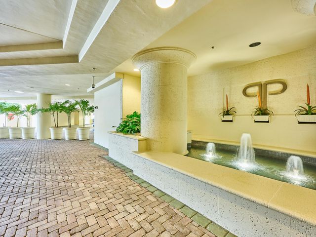 99 SE Mizner Boulevard Ph 35, Boca Raton, FL 33432