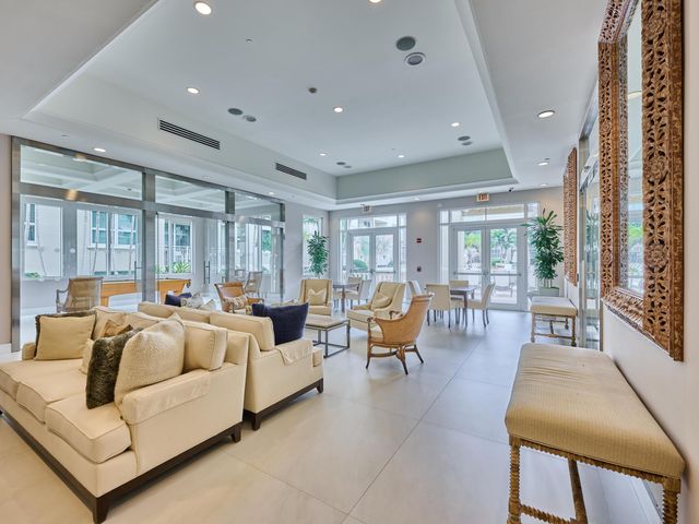 99 SE Mizner Boulevard Ph 35, Boca Raton, FL 33432