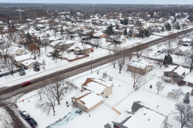 9648 Vincent Avenue N, Brooklyn Park, MN 55444