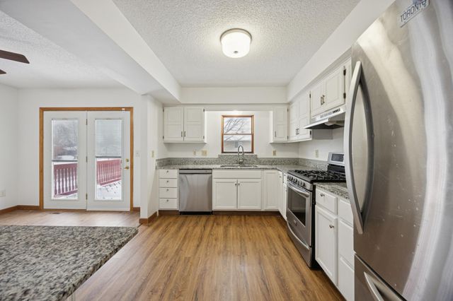 9648 Vincent Avenue N, Brooklyn Park, MN 55444