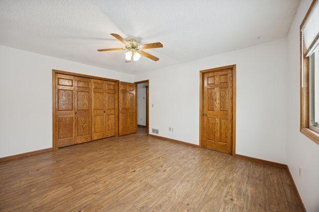 9648 Vincent Avenue N, Brooklyn Park, MN 55444