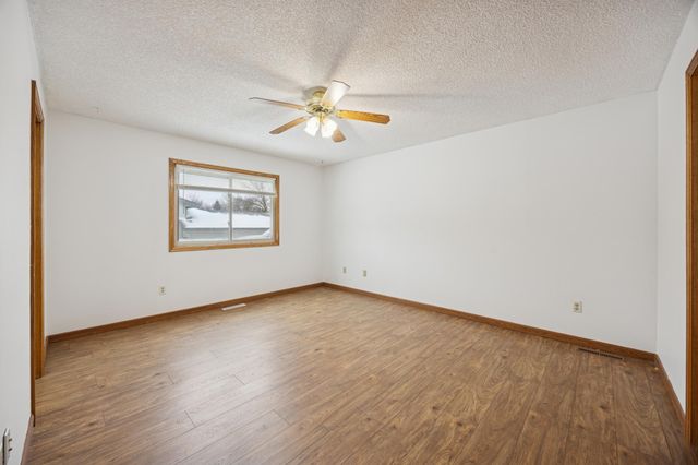 9648 Vincent Avenue N, Brooklyn Park, MN 55444