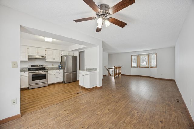 9648 Vincent Avenue N, Brooklyn Park, MN 55444