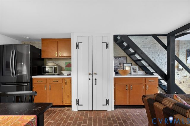 2503 E Grace St, Richmond, VA 23223