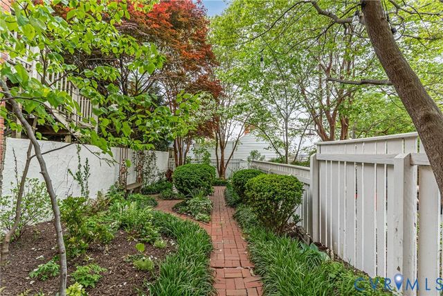 2503 E Grace St, Richmond, VA 23223