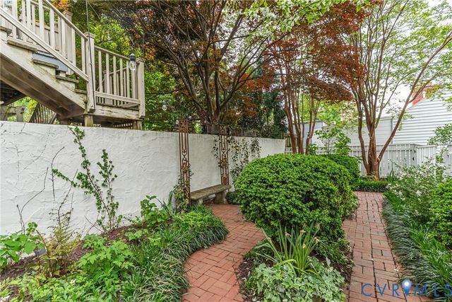 2503 E Grace St, Richmond, VA 23223