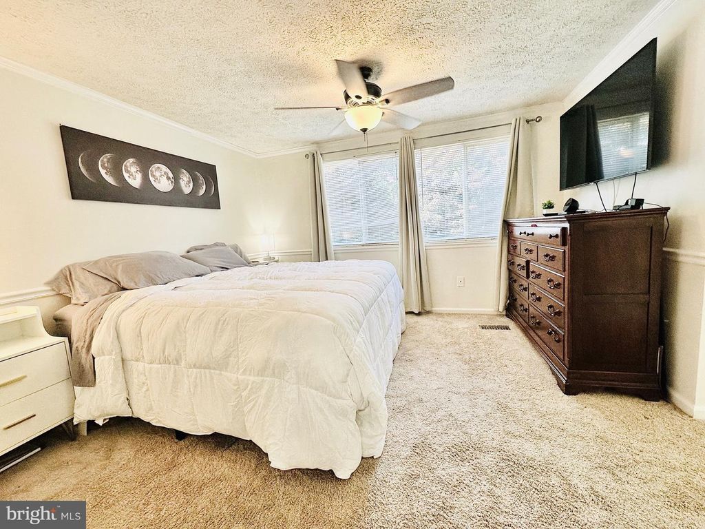 Image 28 of property listing at 51 CHINS CT, Owings Mills, MD 21117